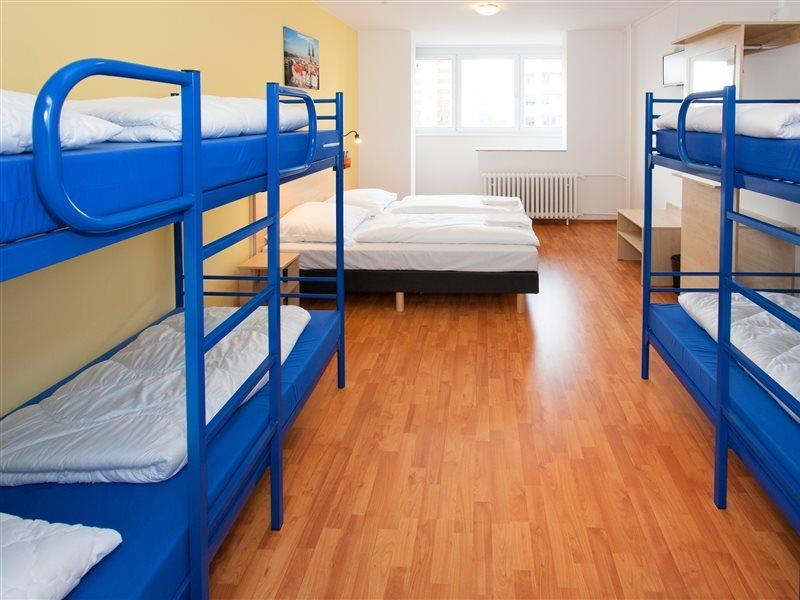 Albergue A&o Metro Strizkov